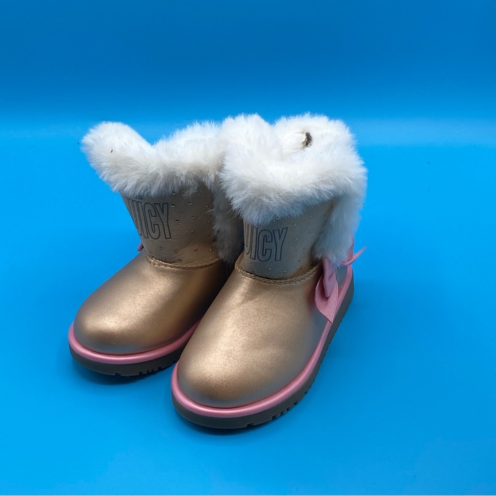 Juicy Couture Rose Gold Snow Boots Size 10C - Picture 4 of 4